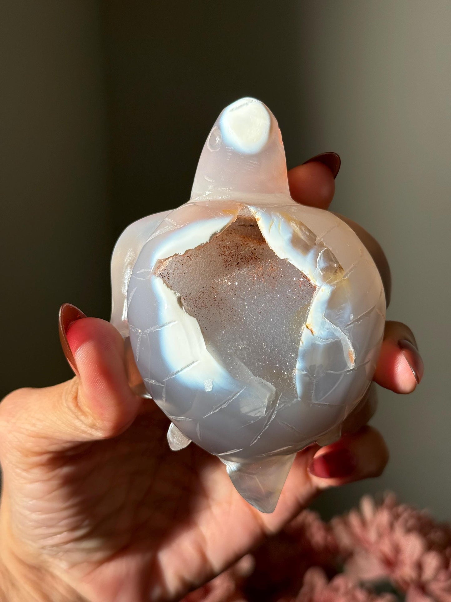 Druzy Agate Crystal Turtle, Druzy Agate Turtle, Turtle Carving, Good Luck Charm, Turtle Totem, Metaphysical Gifts, Small Size
