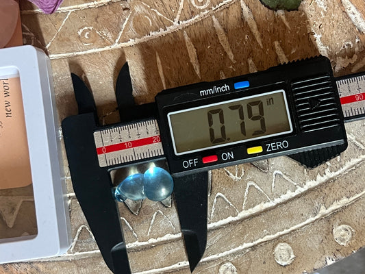 Aquamarine Gourd Carving, Aquamarine, Aquamarine Fruit Carving, Gourd Charm, Aquamarine Stones, Crystal Gifts, Spiritual Gifts,