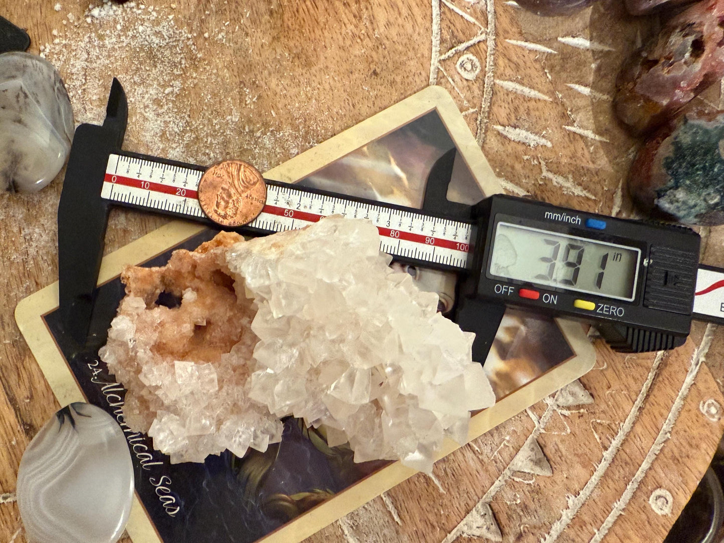 Cubic Calcite Specimen, Calcite From India, Raw Calcite, UV reactive Calcite from India, Fluorescent Mineral Specimen, Tucson Gem show Find
