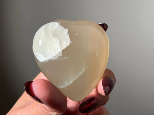 Green Calcite Heart, UV reactive Calcite, High Quality Green Calcite, Pistachio Calcite From Afghanistan