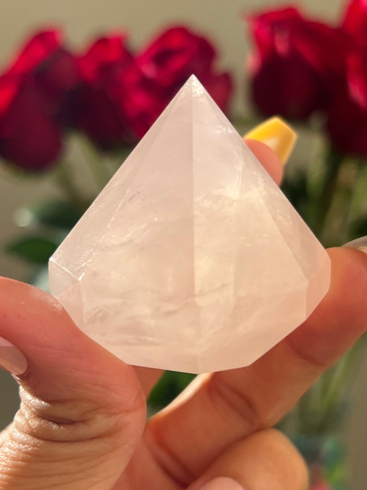 Small Rose Quartz Diamond Carving, Rose Quartz Diamond, Authentic Natural Rose Quartz, Rose Quartz, Crystals Gift, Metaphysical gits,