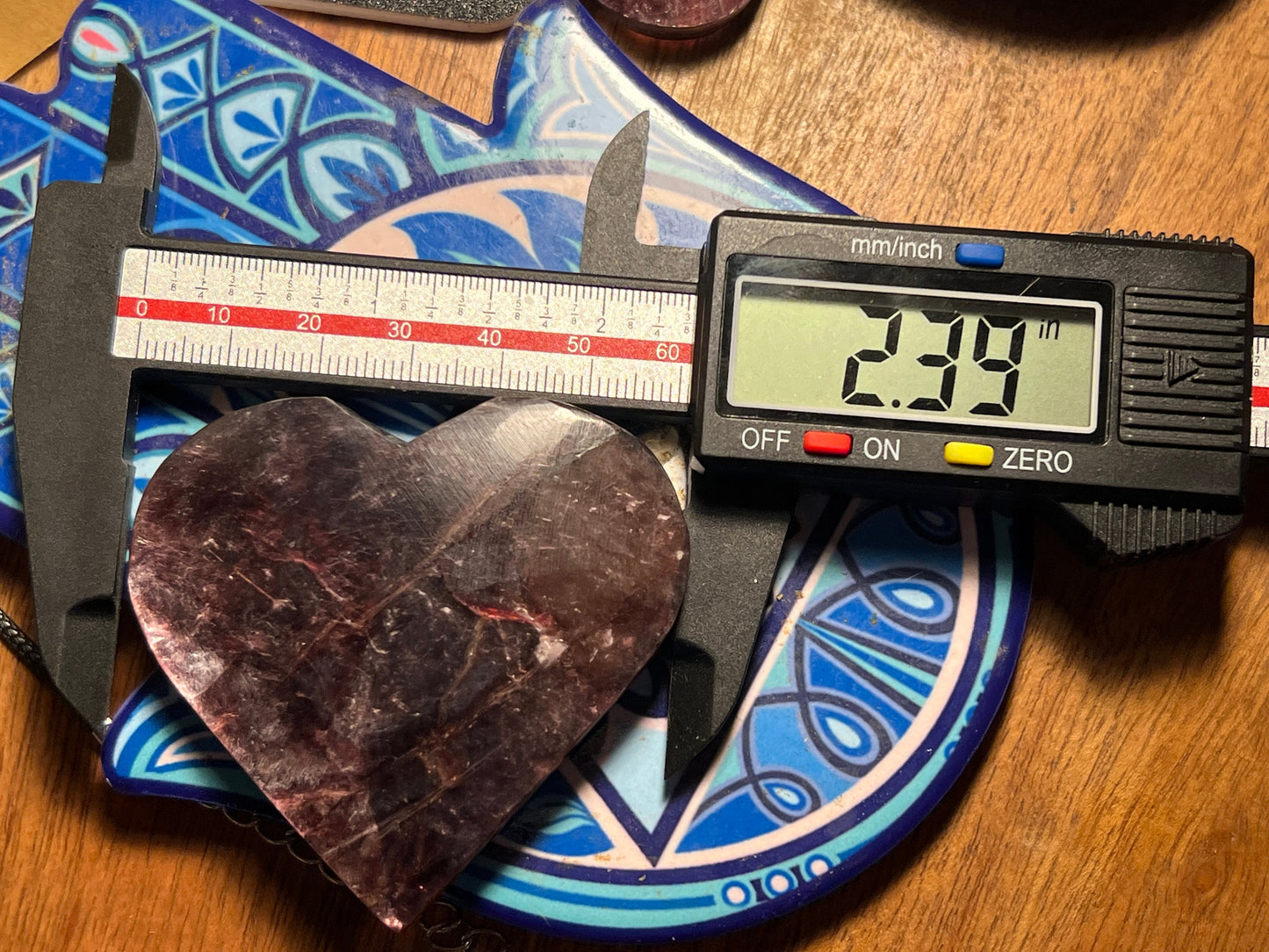 Flashy Purple Mica Heart, Lepidolite Heart, Crystal hearts, Gem Lepidolite, Mica Palm stone, Crystal Jewelry, Crystal Gifts, Small