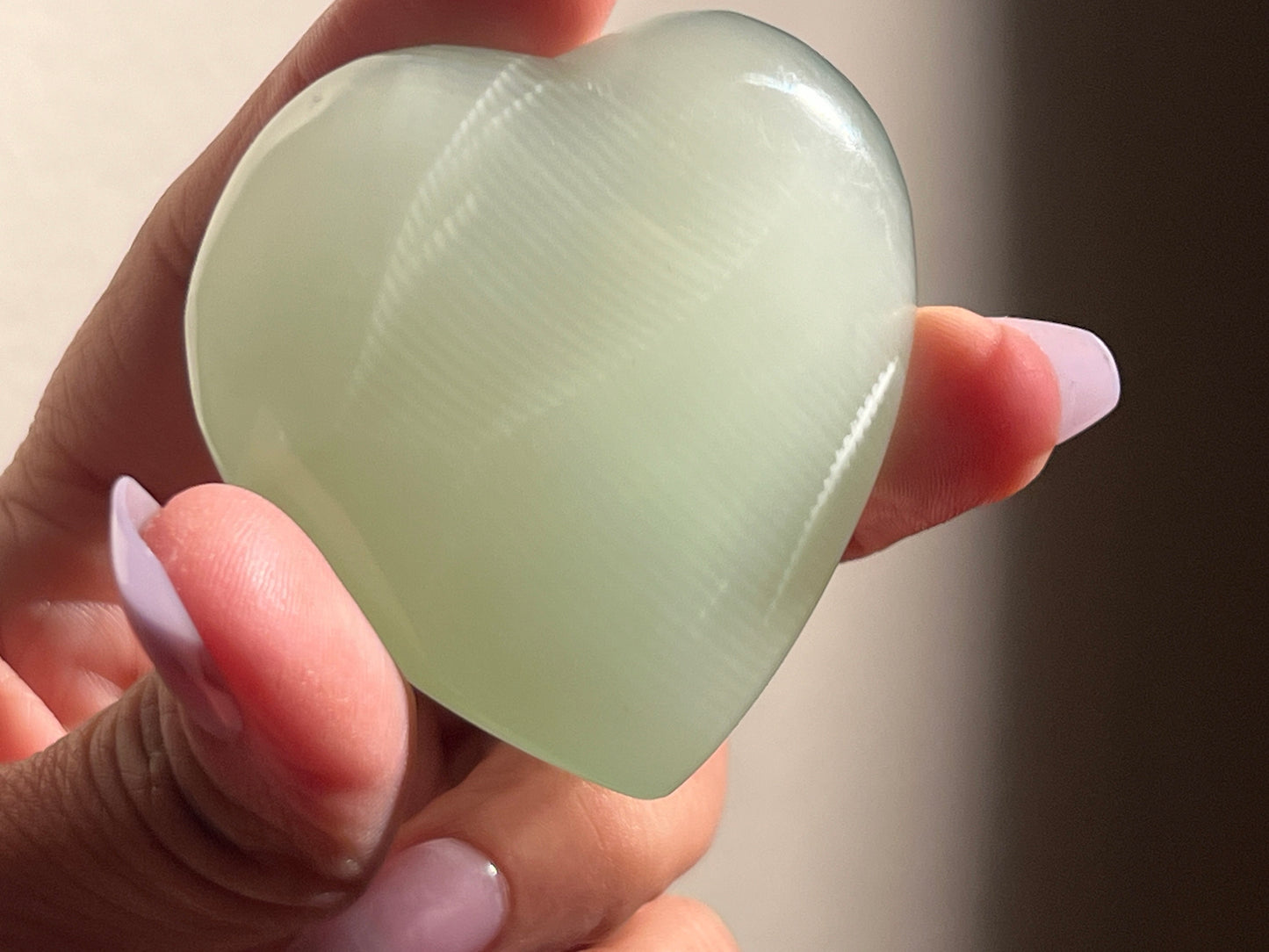 Green Calcite Heart, UV reactive Calcite, High Quality Green Calcite, Pistachio Calcite From Afghanistan
