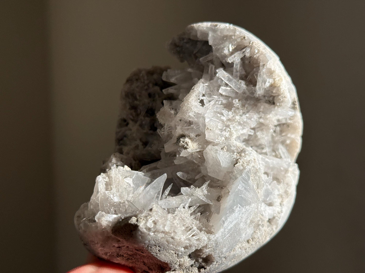 Large Celestite Geode, White Celestite, Celestite Egg, Raw Celestite Geode, Crystal Gifts, Healing Crystals, Crystal Gifts,