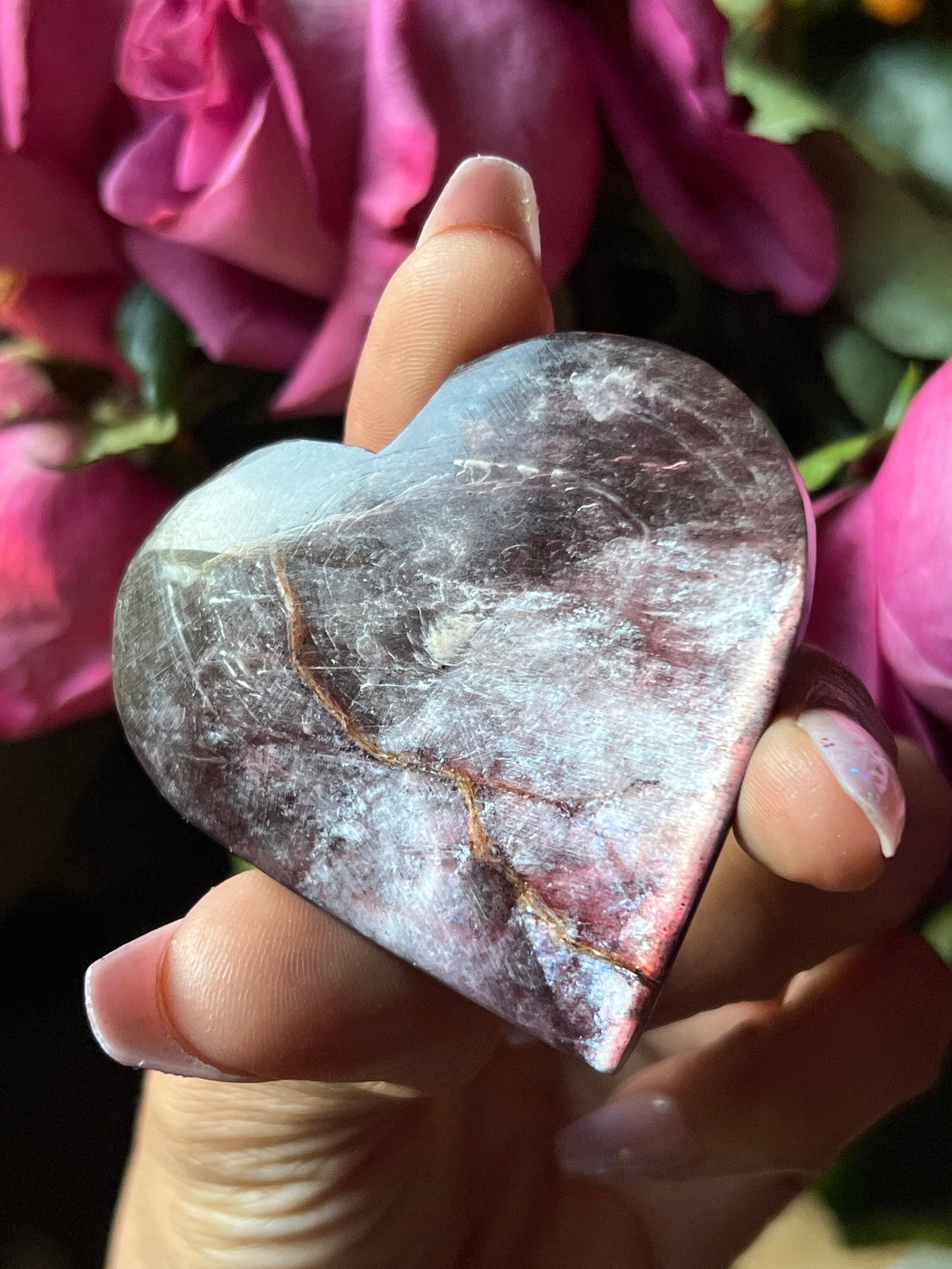Flashy Purple Mica Heart, Lepidolite Heart, Crystal hearts, Gem Lepidolite, Mica Palm stone, Crystal Jewelry, Crystal Gifts, Small