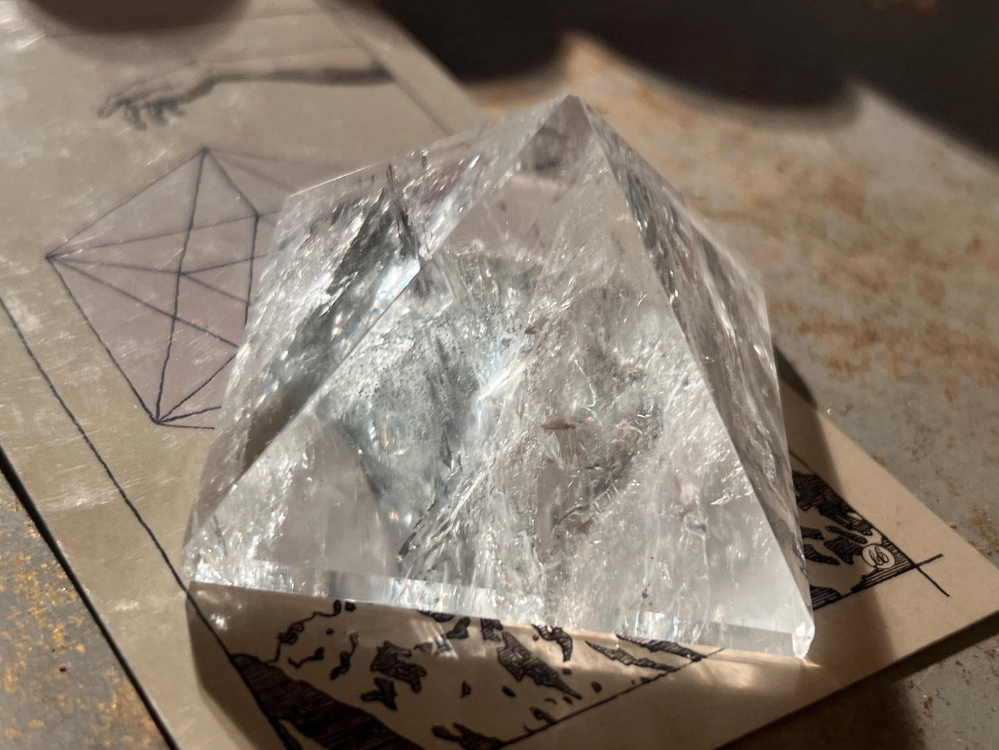 Natural Clear Quartz Pyramid, Clear Quartz Pyramid, Quartz Pyramid, Egyptian Pyramid Crystal Gifts, Spiritual Gifts, Spiritual Decor