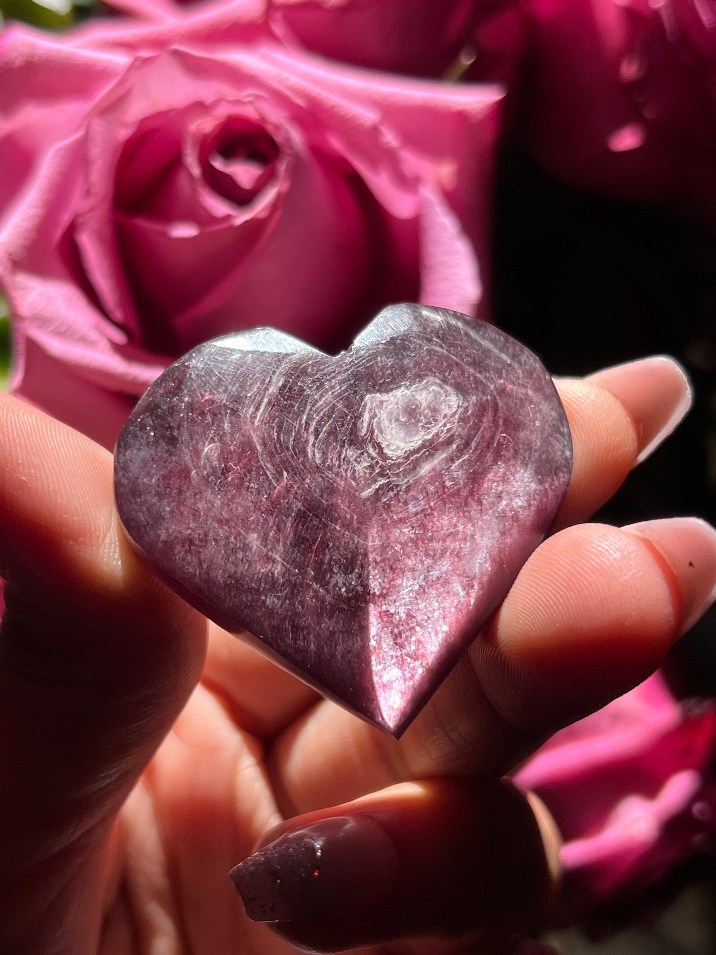 Small Mica Heart, Flashy Purple Mica Heart, Flashy Lepidolite Heart, Crystal hearts, Lepidolite, Crystal Jewelry, Crystal Gifts, mini Small