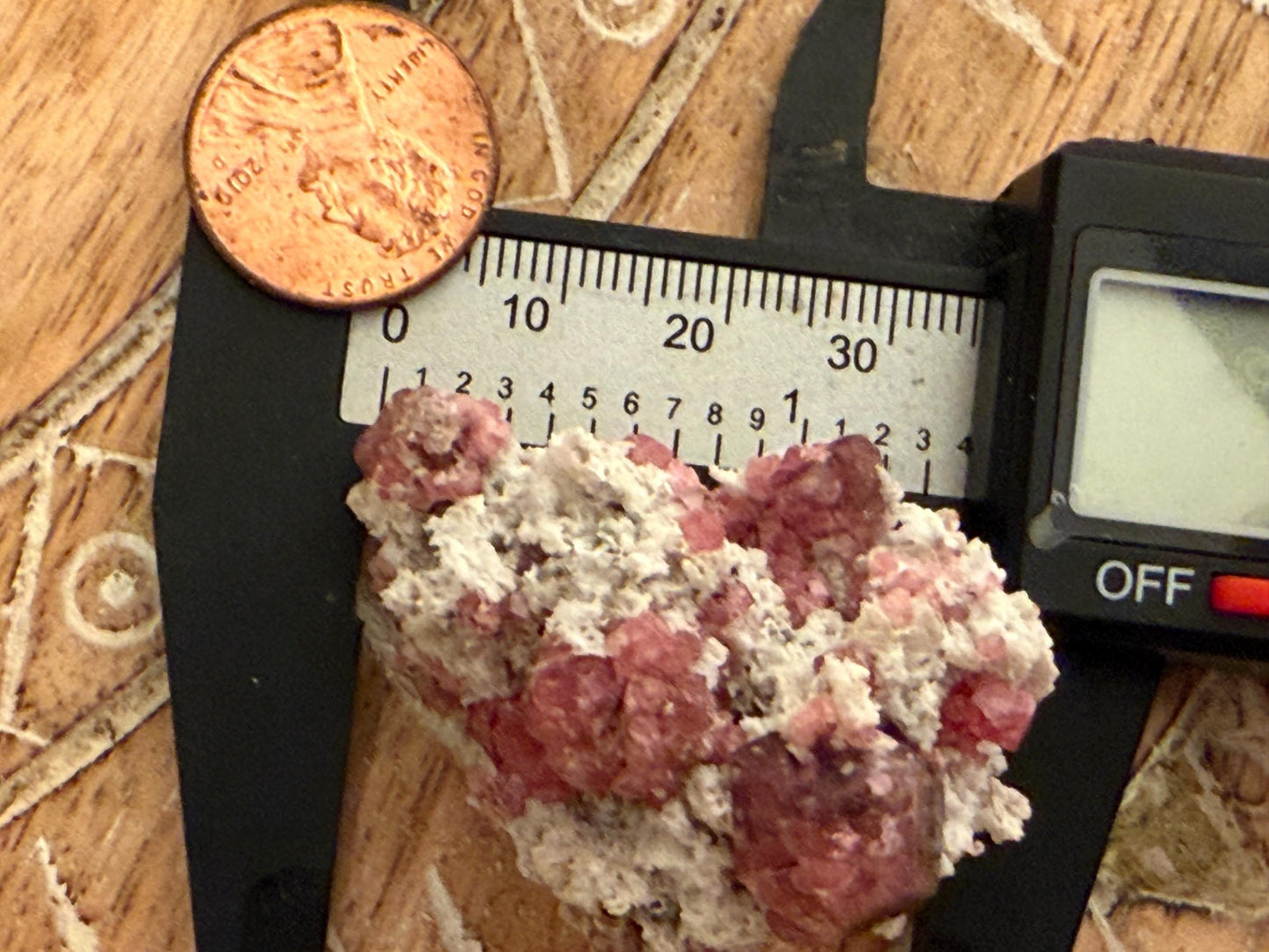 Raspberry Garnet, Grossular Garnet, Raspberry Garnet from Coahuila, Mexico, Raw Mineral Specimen, Garnet, Garnet Raw Stone, Crystal Gifts