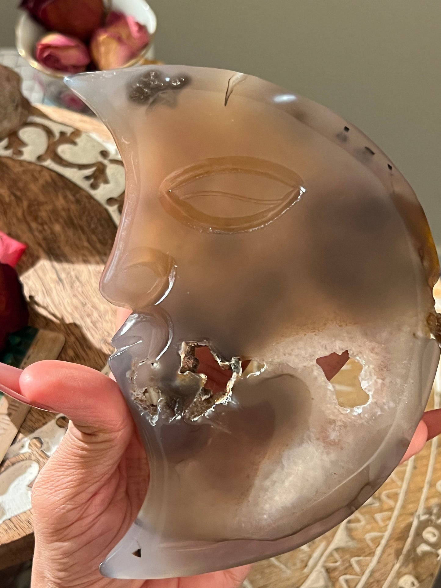 Druzy Agate Moon, Crystal MOON, Crystal Carving, Crescent Moon, Moon Decor, Crystal Gift, Metaphysical Gifts, Spiritual Decor,