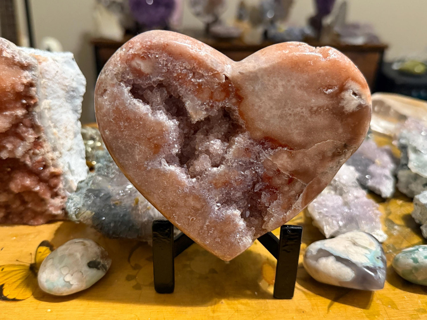 Druzy Pink Amethyst Heart on Stand, Pink Amethyst, Pink Amethyst From Brazil, Home Decoration, Pink Decor, Crystals Gifts