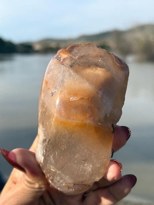 Amphibole Quartz, Rabbit hair quartz, gemstones and crystals