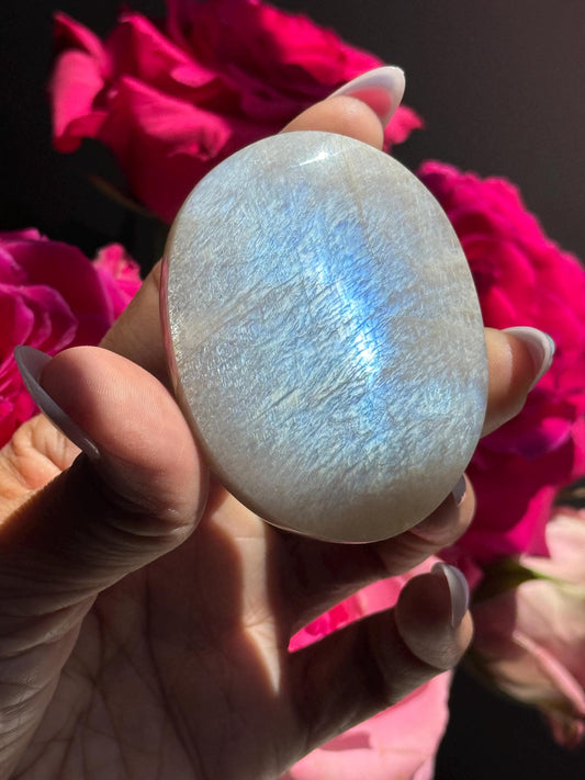 Super Flashy Blue Moonstone, Moonstone, Blue Flash Moonstone, High Grade Palm Stone