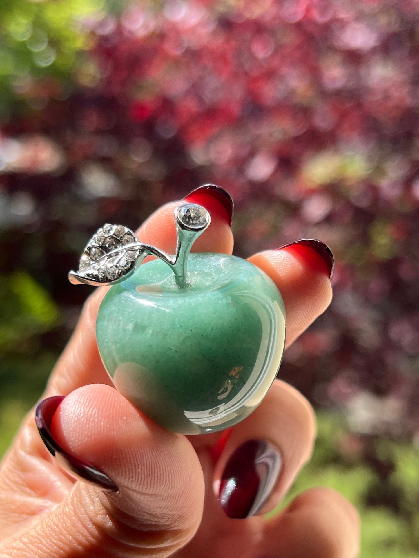Cute Aventurine Apple, Aventurine Crystal Carving, Crystal Gifts, Teacher Gifts, Aventurine Apple, Crystal Apples,