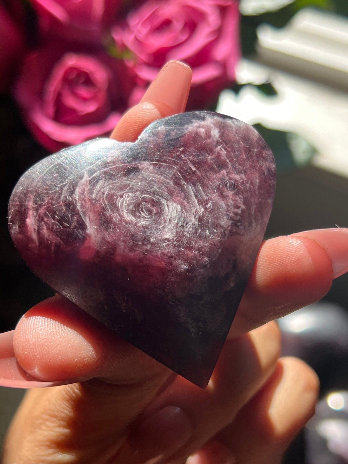 Flashy Purple Mica Heart, Lepidolite Heart, Crystal hearts, Gem Lepidolite, Mica Palm stone, Crystal Jewelry, Crystal Gifts, Small