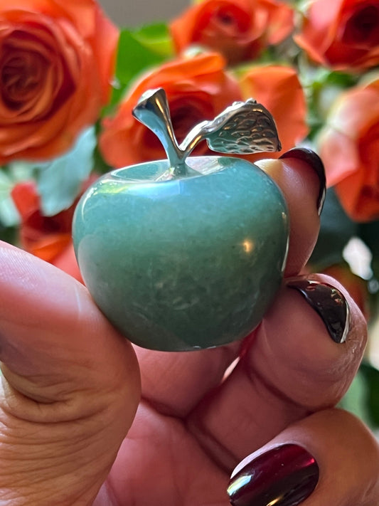 Cute Aventurine Apple, Aventurine Crystal Carving, Crystal Gifts, Teacher Gifts, Aventurine Apple, Crystal Apples,