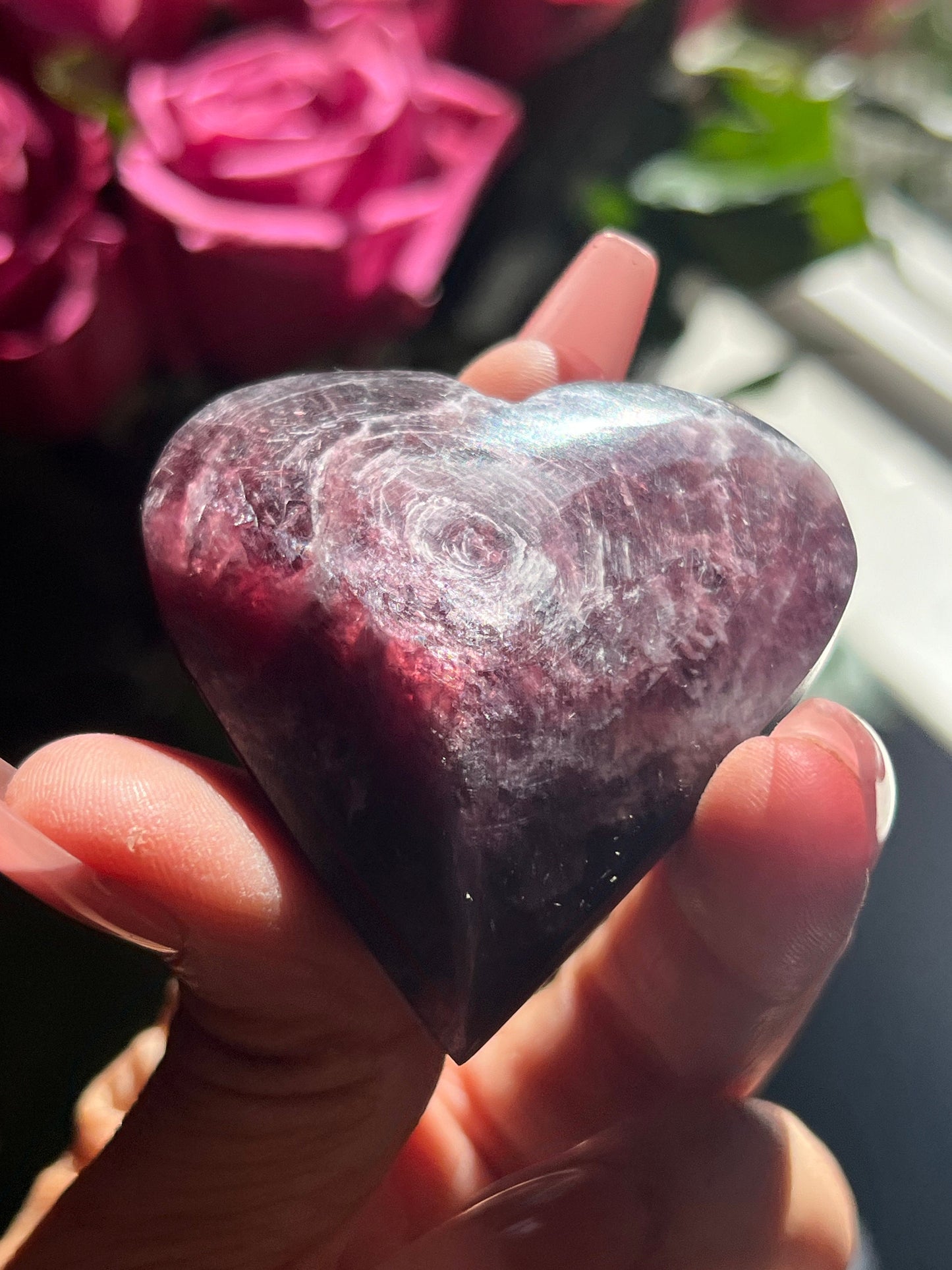 Flashy Purple Mica Heart, Lepidolite Heart, Crystal hearts, Gem Lepidolite, Mica Palm stone, Crystal Jewelry, Crystal Gifts, Small