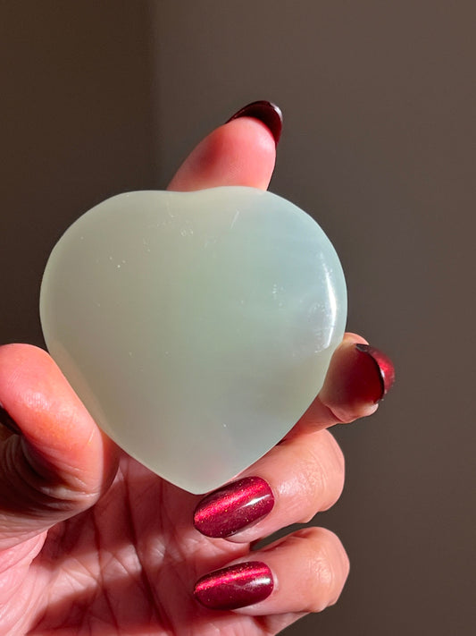 Green Calcite Heart, UV reactive Calcite, High Quality Green Calcite, Pistachio Calcite From Afghanistan