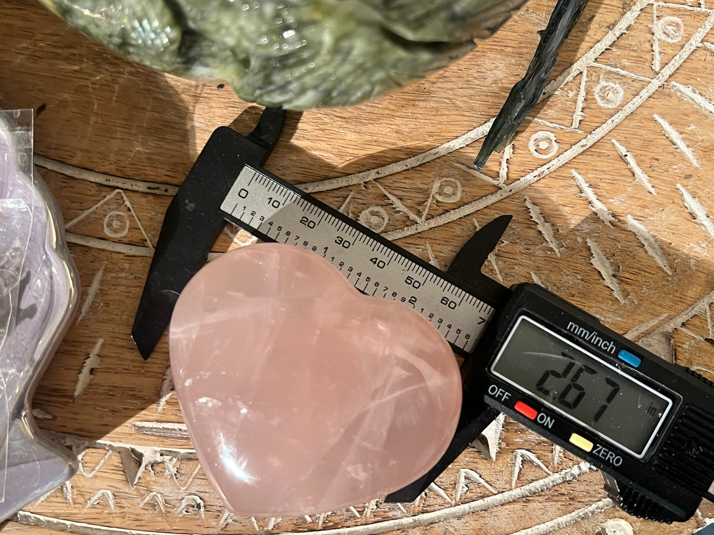 Lovely Rose Quartz Heart, Rose Quartz, Authentic Rose Quartz, Gift for her, Crystals For Love, Heart Chakra Healing Crystal