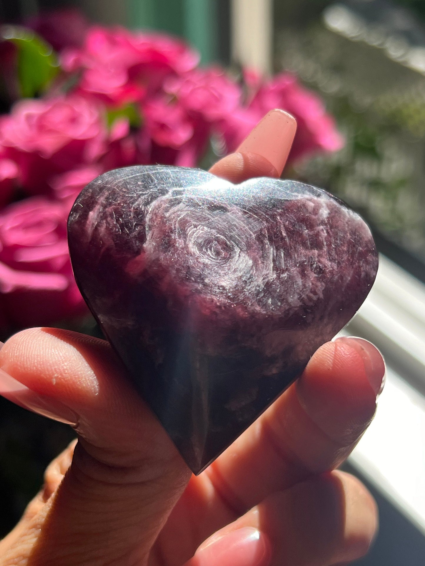 Flashy Purple Mica Heart, Lepidolite Heart, Crystal hearts, Gem Lepidolite, Mica Palm stone, Crystal Jewelry, Crystal Gifts, Small