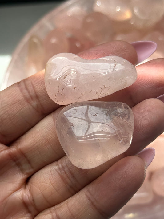 Rose Quartz Tumbled Stone (2)