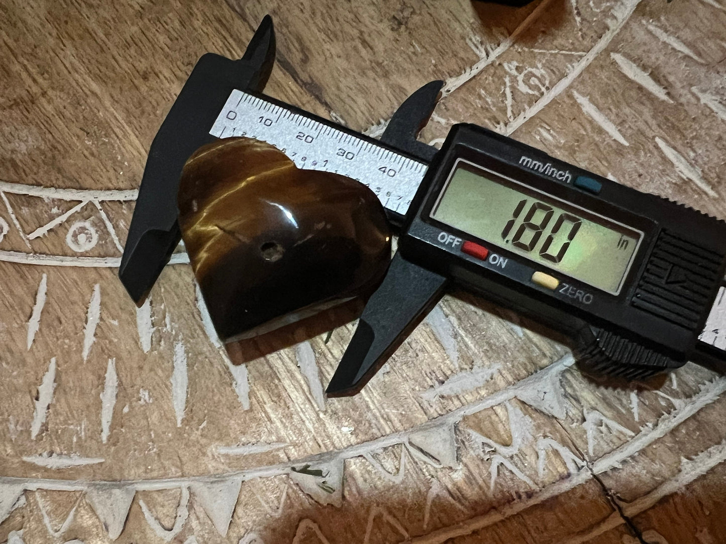 Yellow Tiger Eye Heart Crystal – Tiger Eye Palm Stone for Chakra Healing, Crystal Heart Gift, Pocket Stone, Protection Crystals