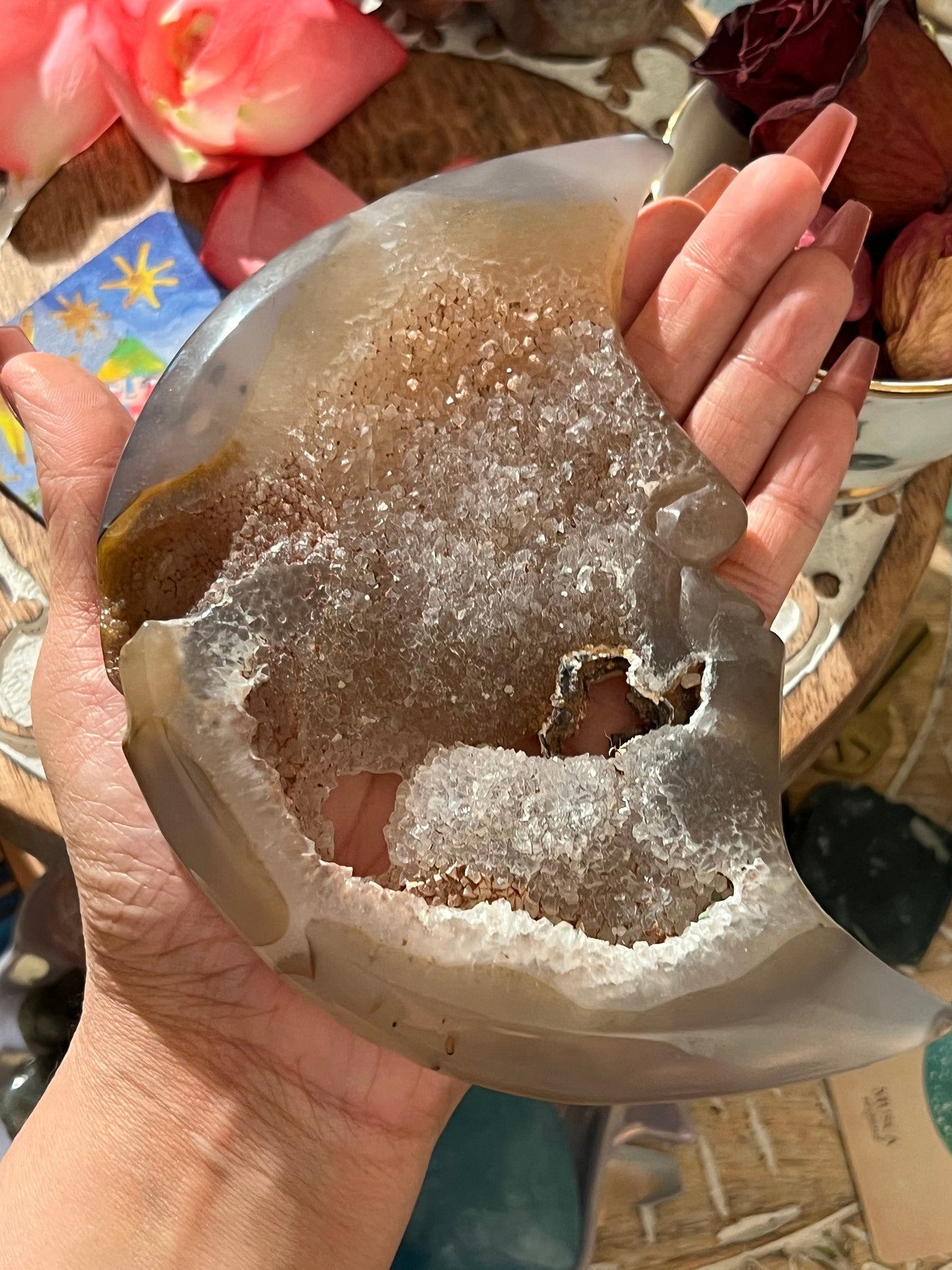 Druzy Agate Moon, Crystal MOON, Crystal Carving, Crescent Moon, Moon Decor, Crystal Gift, Metaphysical Gifts, Spiritual Decor,