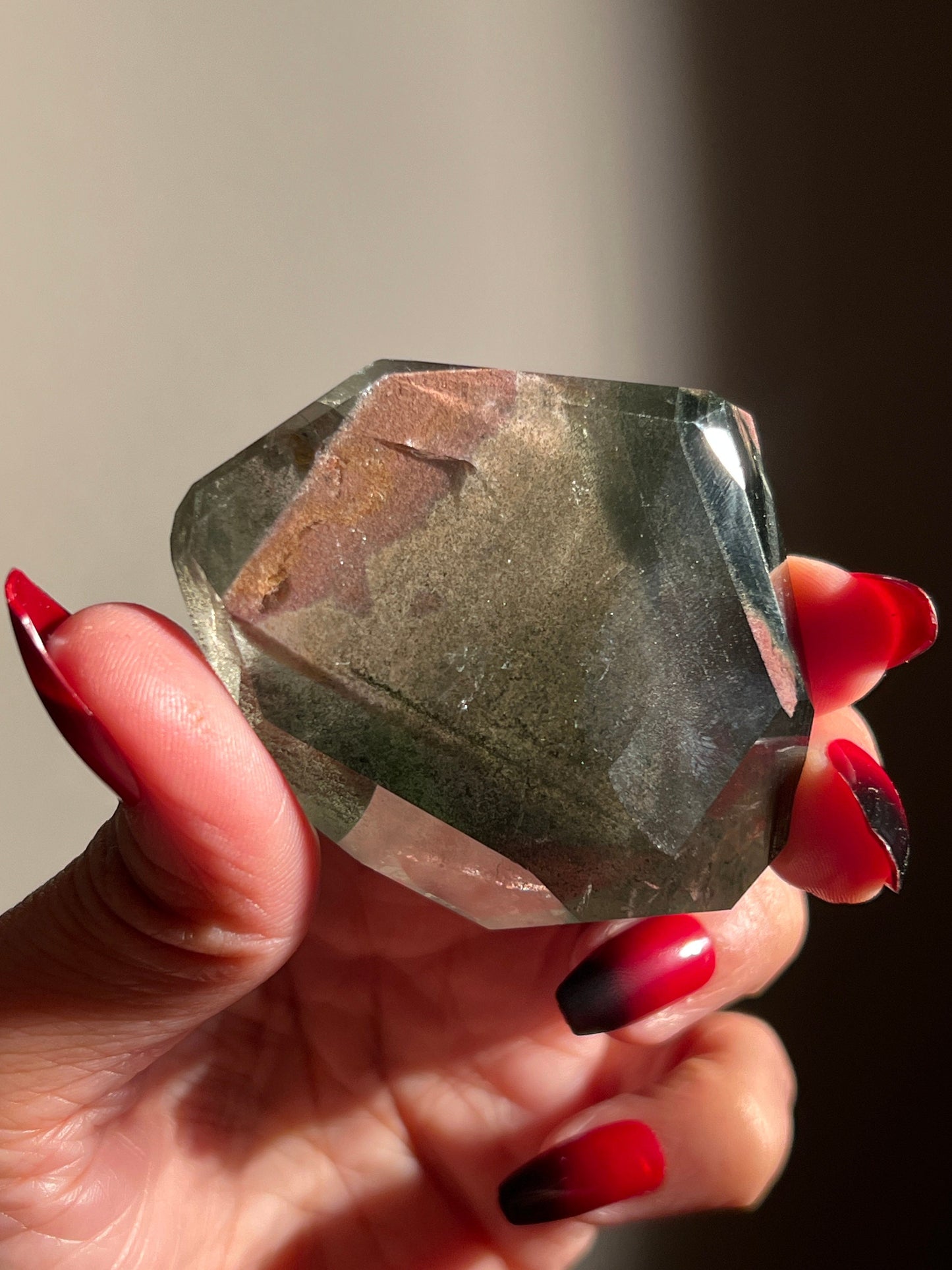 Garden Quartz free form, unique garden Quartz, garden Quartz, lodolite,