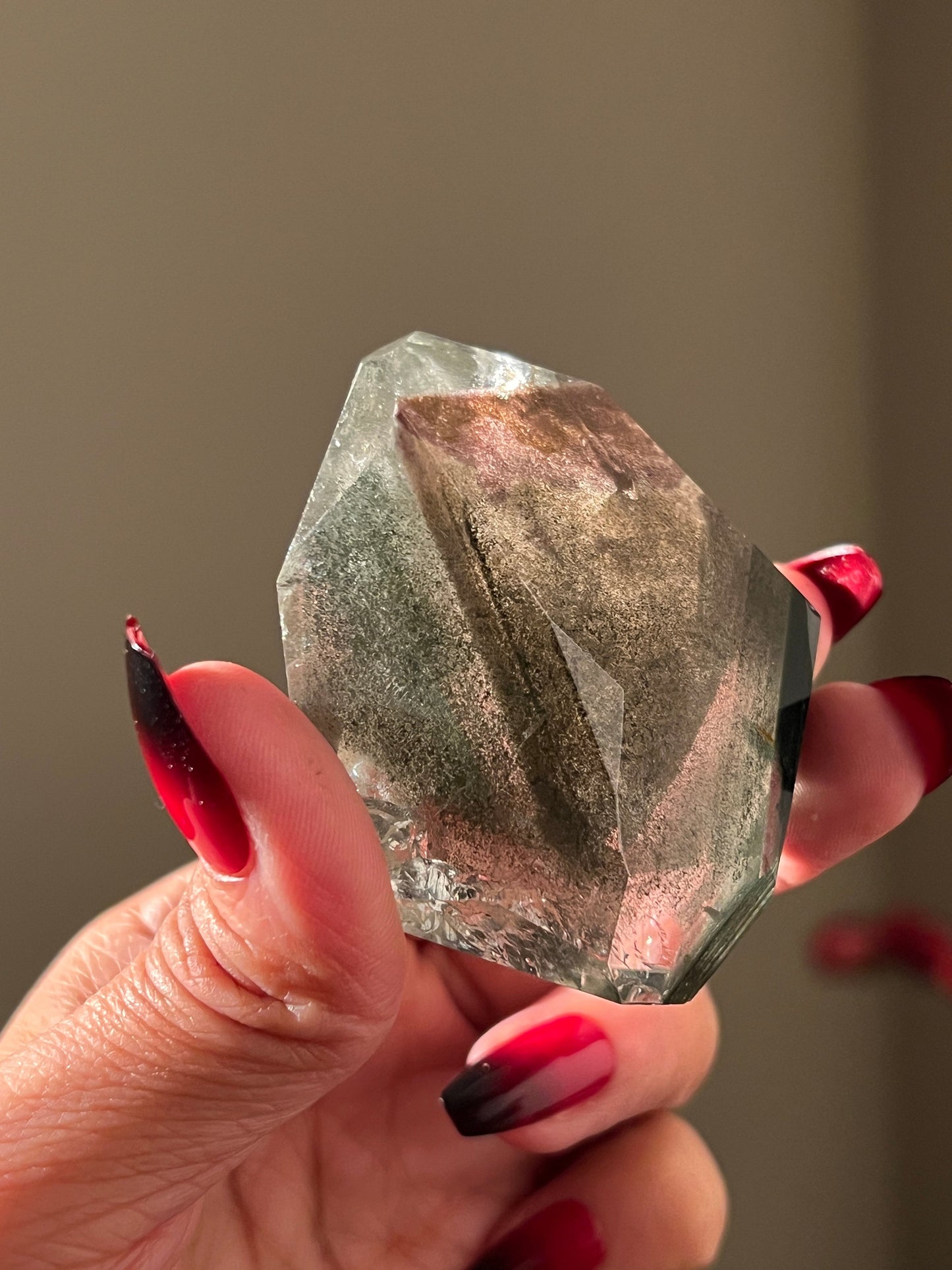 Garden Quartz free form, unique garden Quartz, garden Quartz, lodolite,