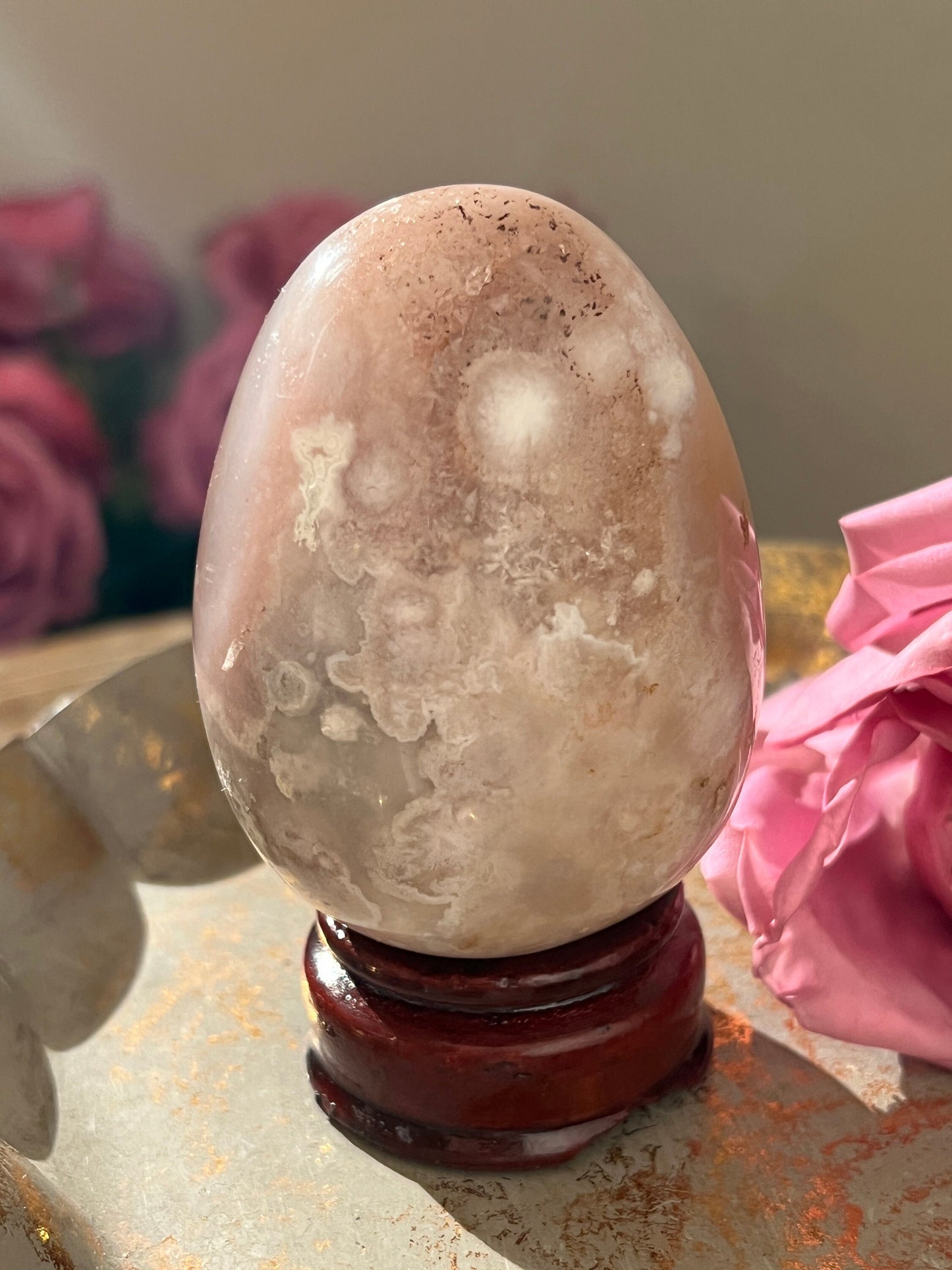 Flower Agate Egg – Pink Amethyst Crystal Stone for Gift or Decor