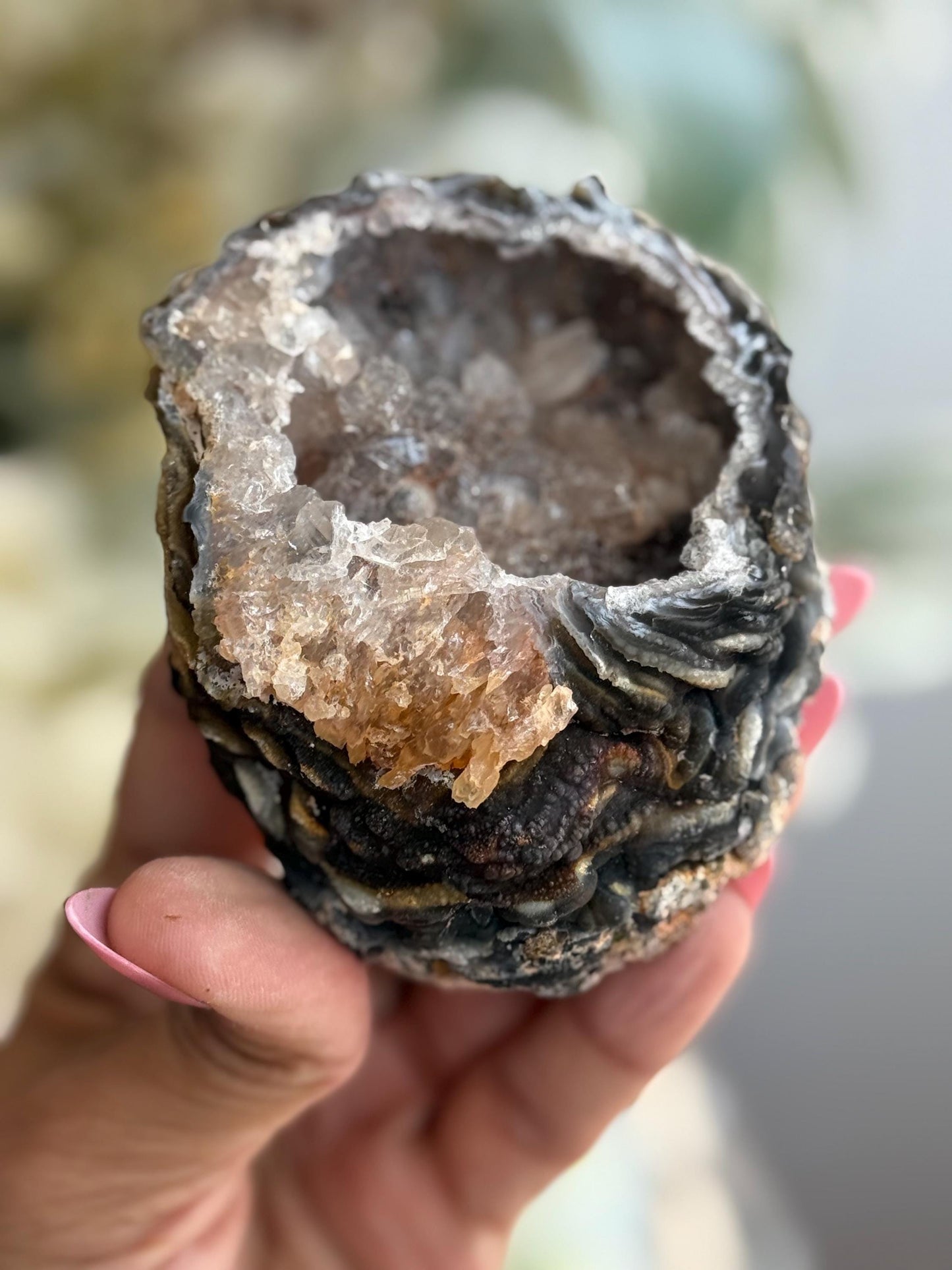 Blue Chalcedony Geode, Quartz Geode, Quartz , Natural Raw Chalcedony, Blue chalcedony, Fossils, Crystal Gifts,