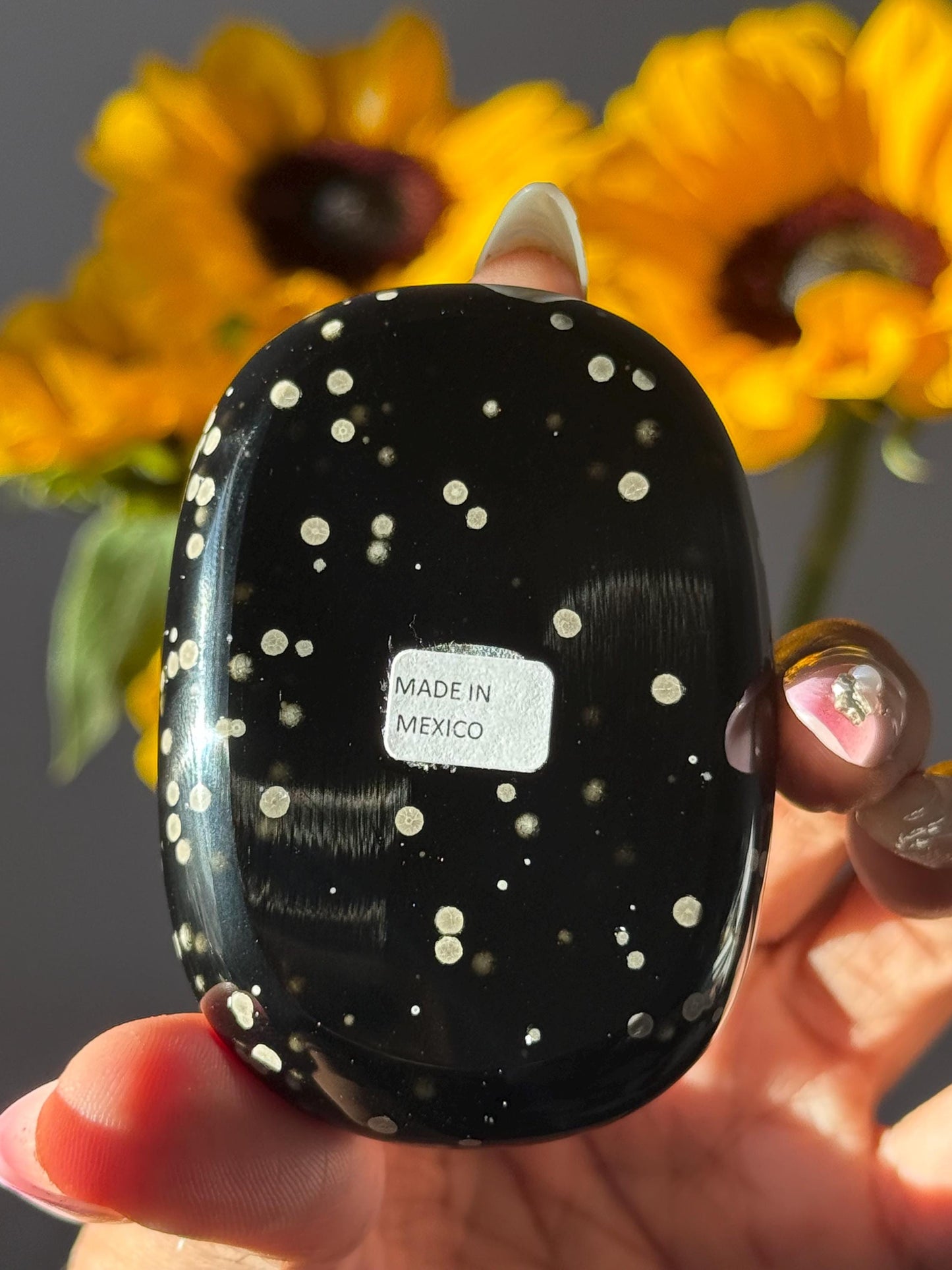 Stardust Obsidian Palm Stone – Rare Mexico Obsidian, Star-Dusted Pattern, Unique Mexican Obsidian