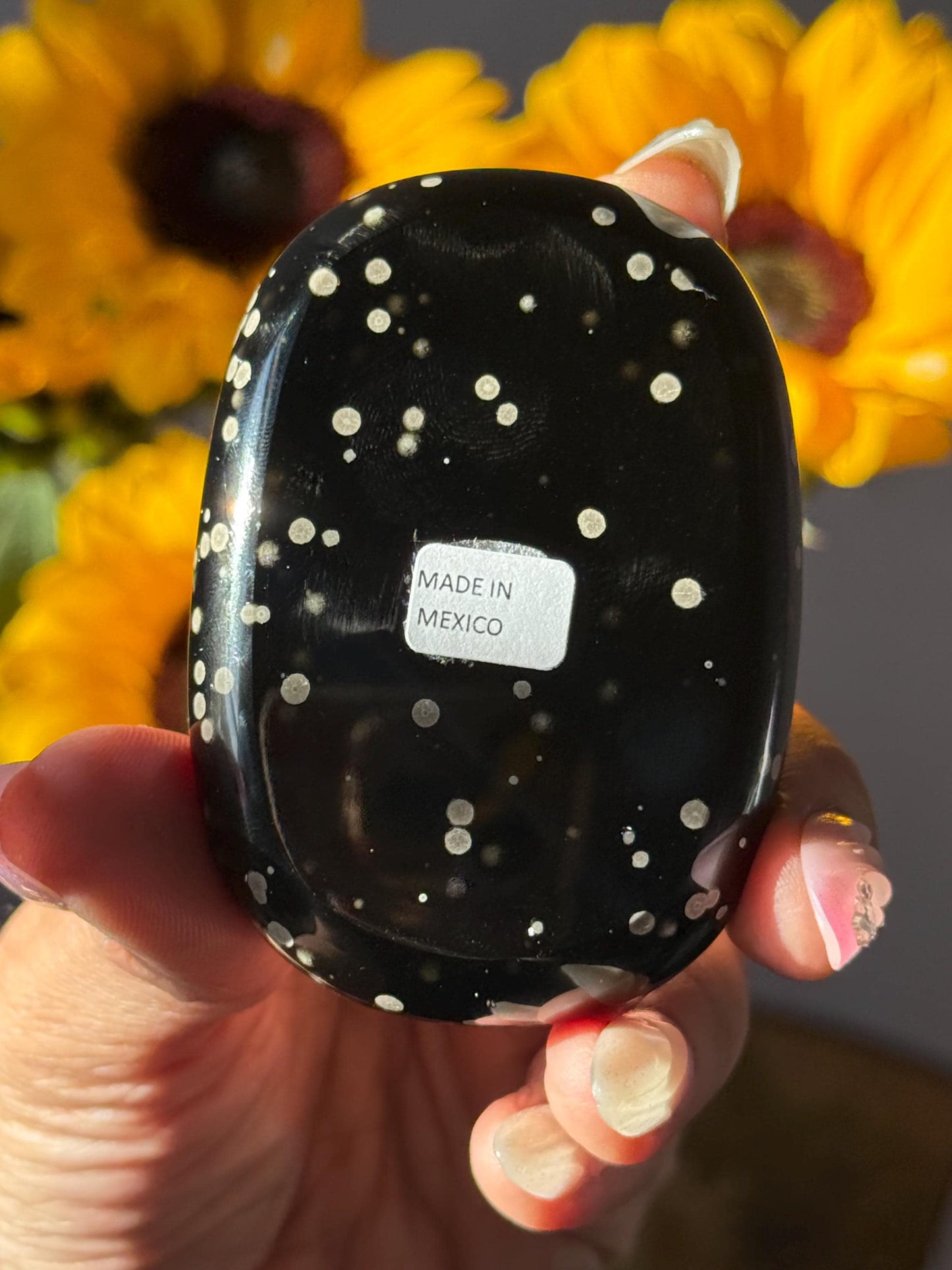 Stardust Obsidian Palm Stone – Rare Mexico Obsidian, Star-Dusted Pattern, Unique Mexican Obsidian